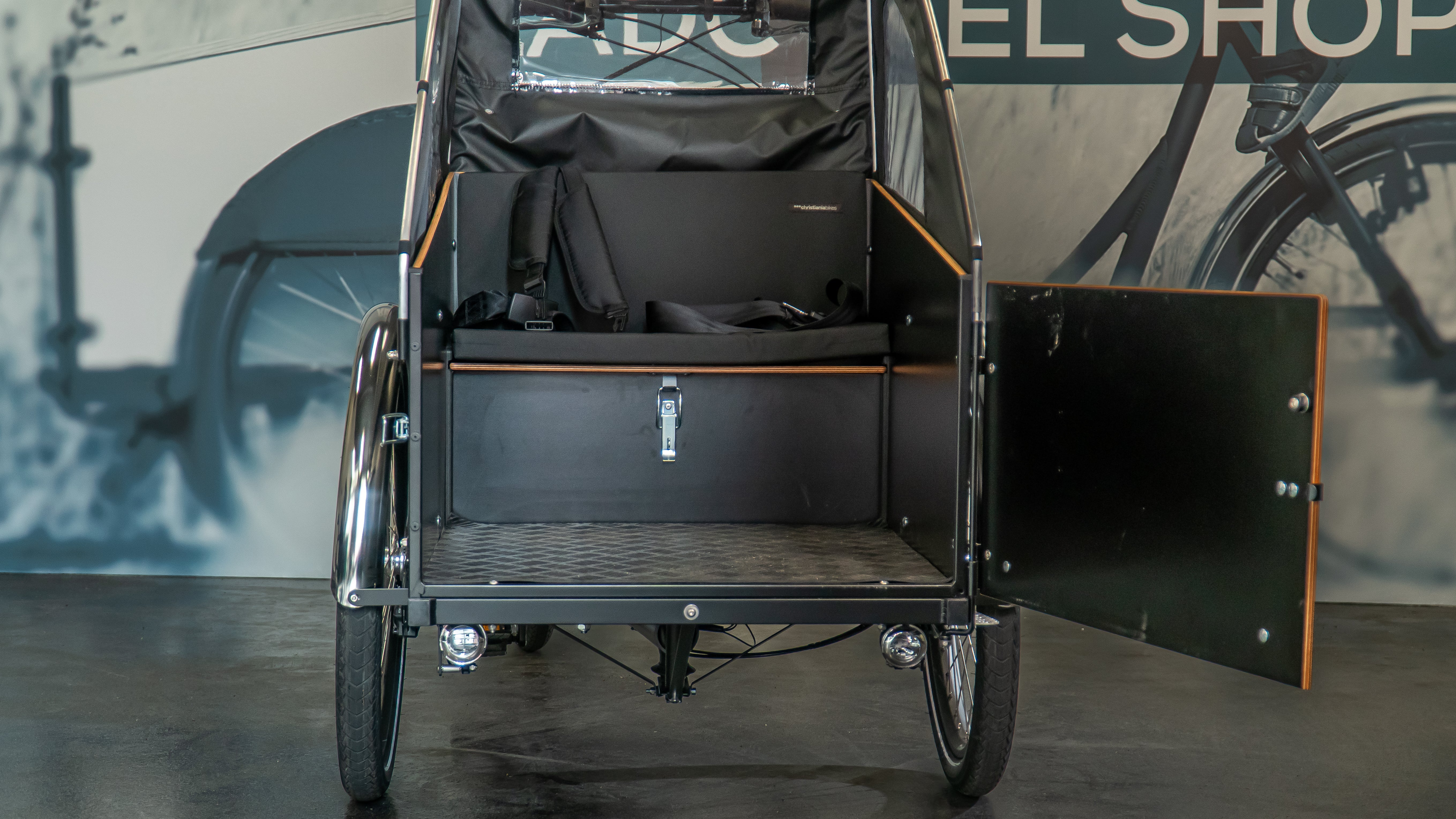 Christiania Bikes Shimano Middrive Medium INKL. UDSTYRSPAKKE